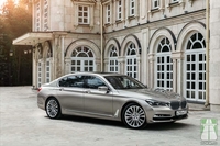 Тест драйв BMW 7 Series  воспарив над суетой